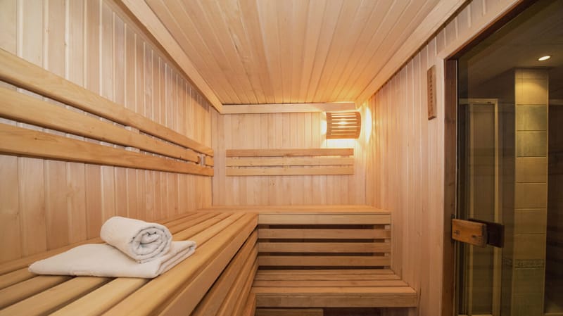 Infrared vs traditional sauna